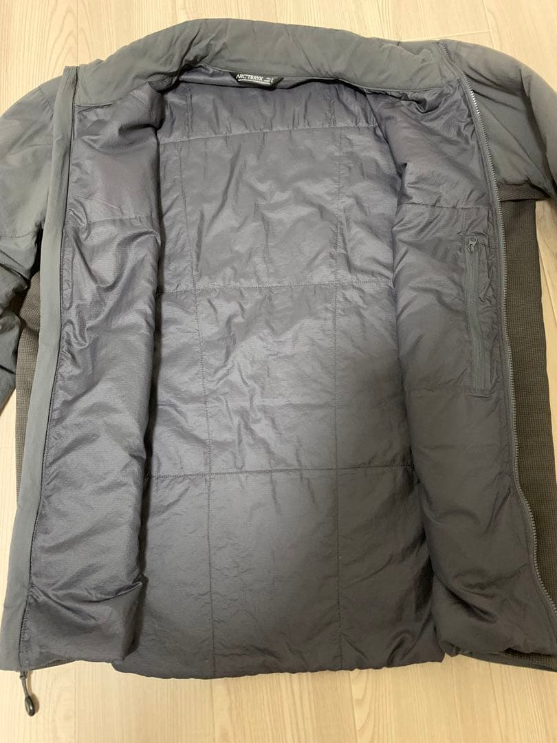 arc'teryx atom LT jacket グレー 中古品