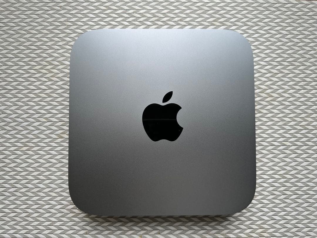 美品ハイスペックMac mini 6コアi7（2018）