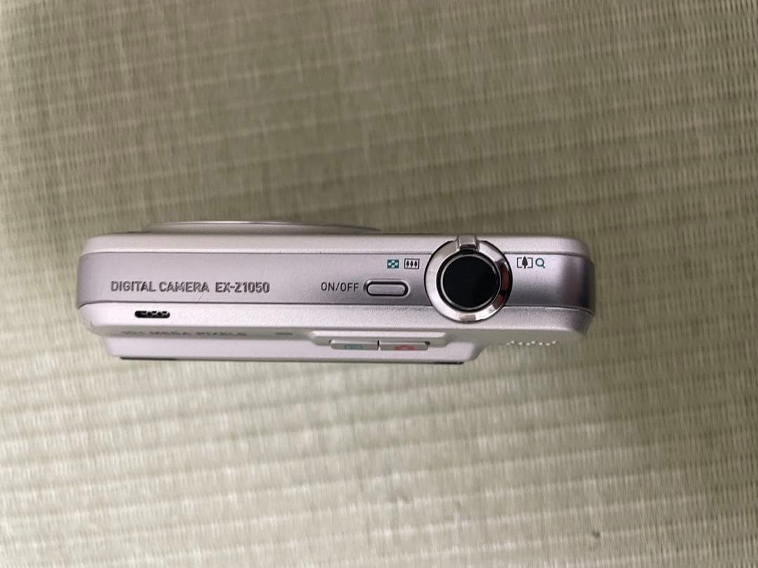 CASIO EXILIM EX-Z1050 即日発送！