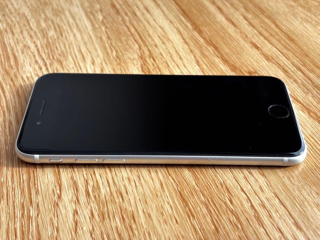 【SIMフリー】iPhone SE2 128GB ホワイト（美品）