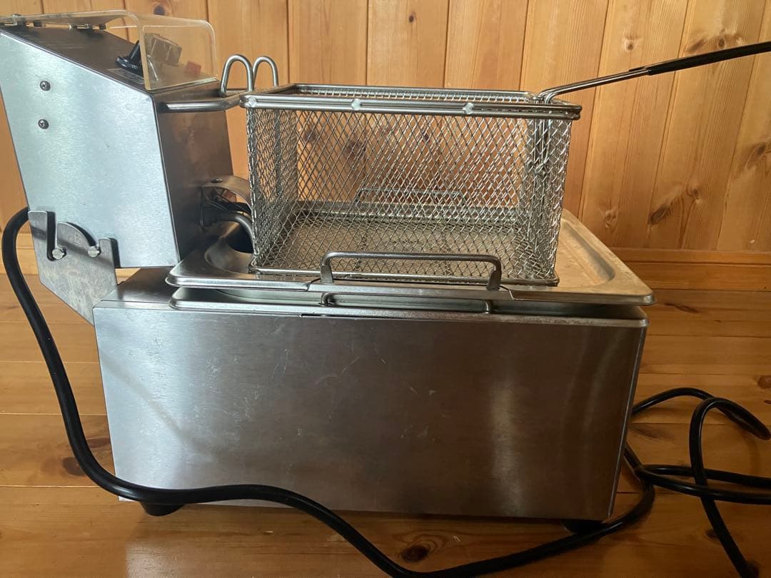 電気フライヤー ステンレス製 温度設定付き