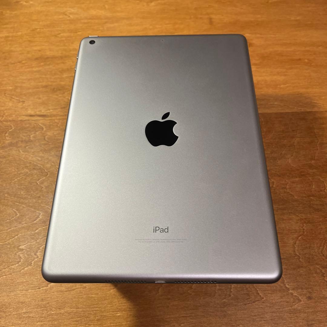 Apple iPad 第6世代 WiFi32GB スペースグレイMR7F2J/A