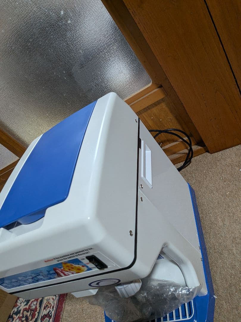 ニ*ん様 業務用かき氷機 新品未使用　 希少、正転、逆転スイッチ付き
