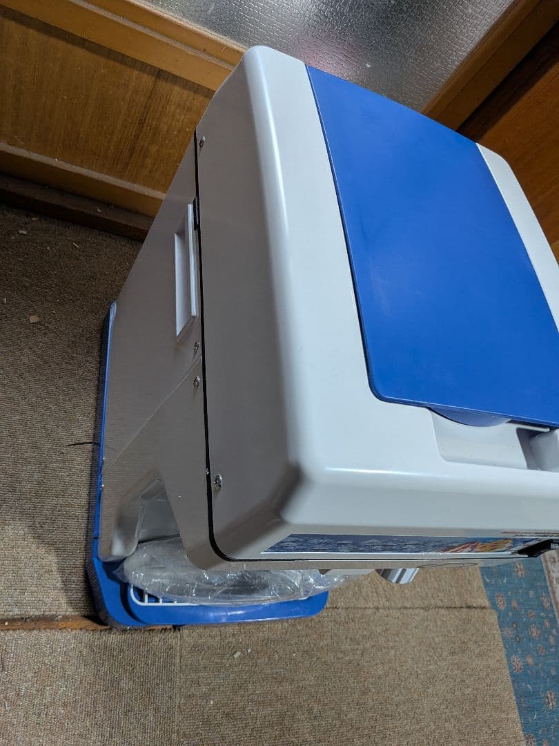 ニ*ん様 業務用かき氷機 新品未使用　 希少、正転、逆転スイッチ付き