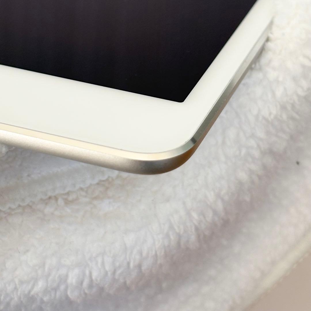 【美品】apple iPad mini4 箱付き 充電器 コード付　32GB