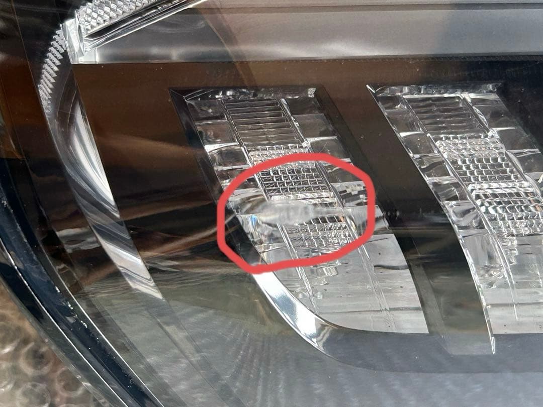 ホンダN-BOX jf3テールランプ