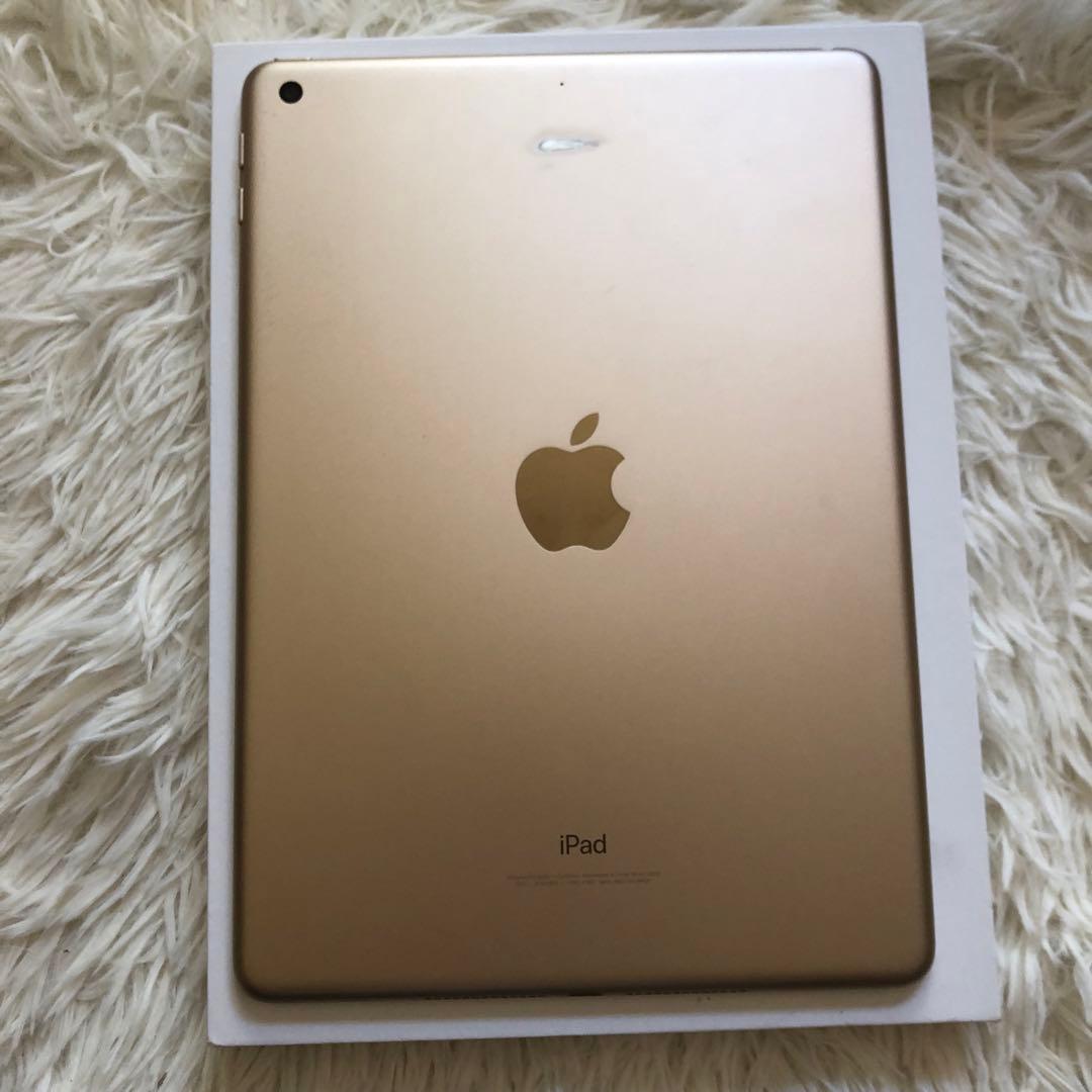 【完動品】iPad 第5世代 128GB Wi-Fi【すぐ発送】