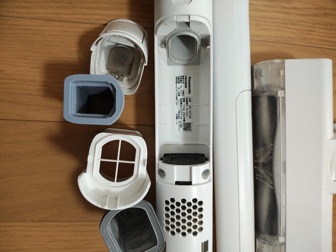 パナソニック★掃除機★2022年製★MC-NS10K★バッテリーの状態良好★4