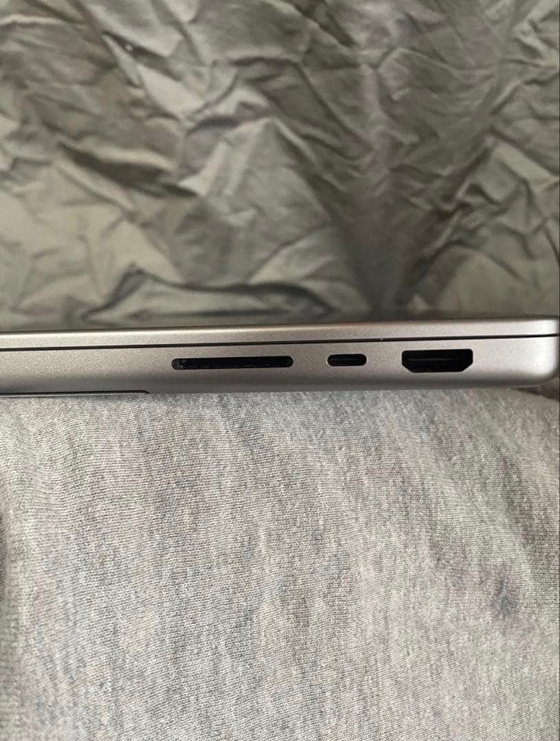 MacBook Pro 2021 M1 16GB 14インチ スペースグレー