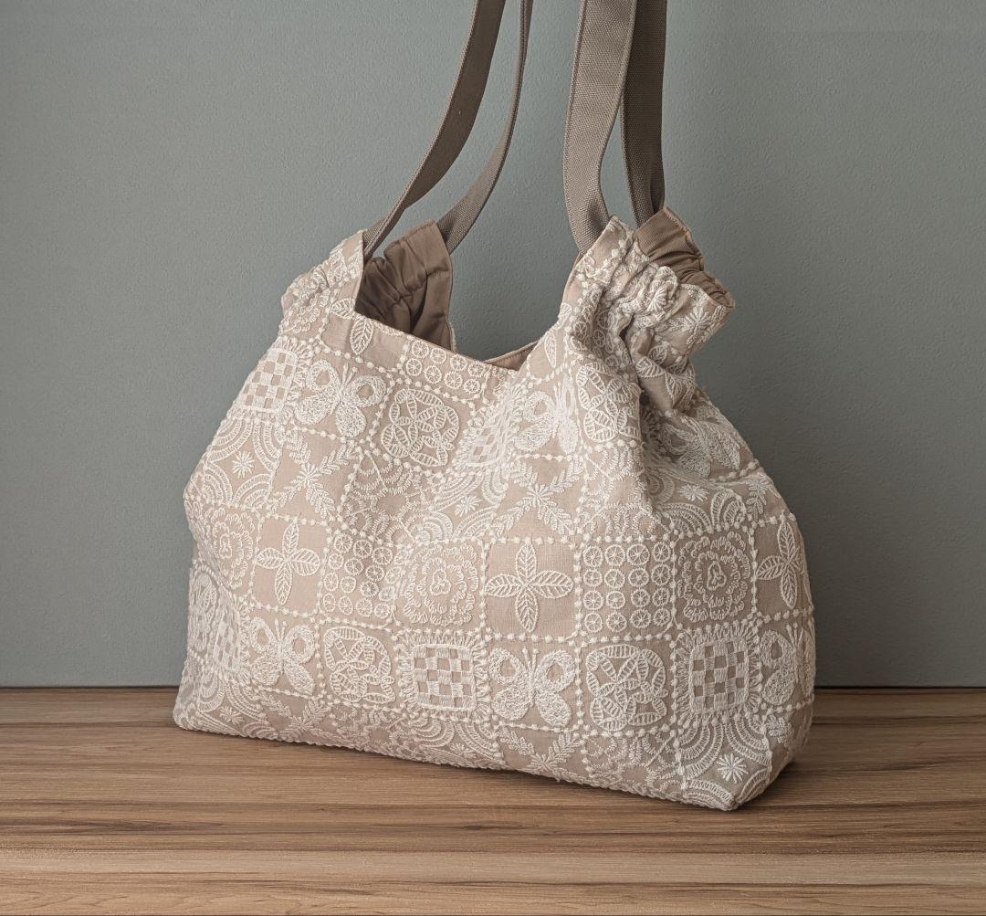 【アップル17様オーダー】ミナペルホネンハンドメイドシャーリングバッグ（特大）