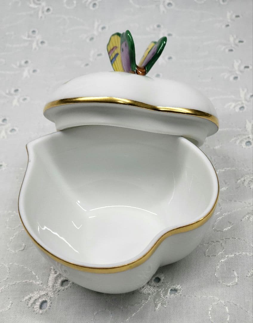 未使用近✨ヘレンド ヴィクトリア ボンボニエール 小物入れ アクセサリー蝶 花