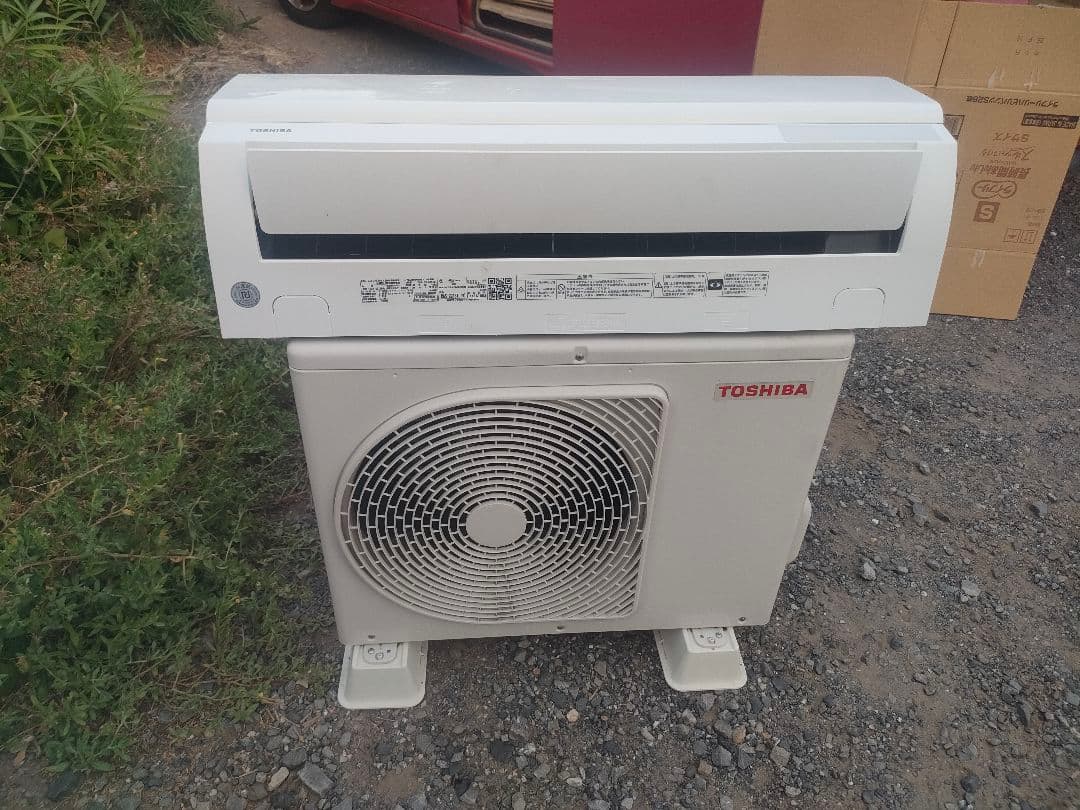 2024年製　TOSHIBA　東芝　エアコン　RAS-2213TL（W）1台目