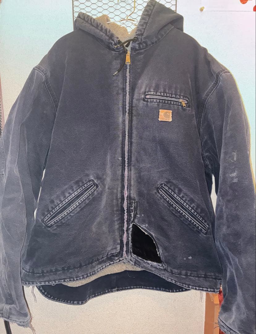 Carhattt アクティブジャケット　ダークネイビー　フェード