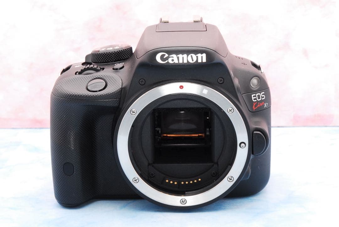 キャノン Kiss X7★Wレンズ★初心者セット★一眼レフカメラ★S数少
