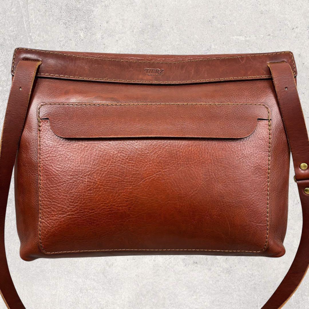 HERZ ヘルツ 半かぶせ ショルダーバッグ M ブラウン 本革 斜め掛け