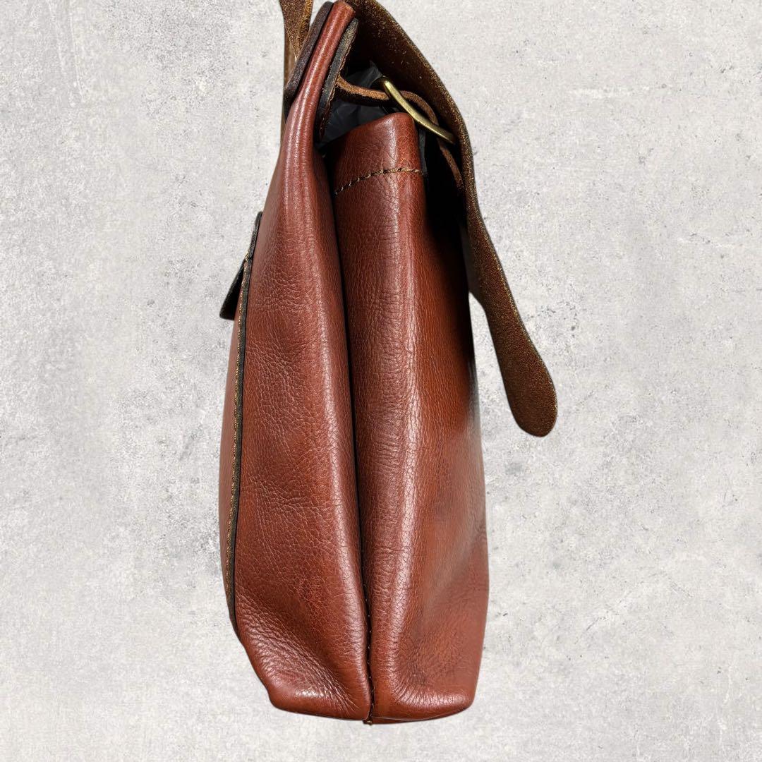 HERZ ヘルツ 半かぶせ ショルダーバッグ M ブラウン 本革 斜め掛け