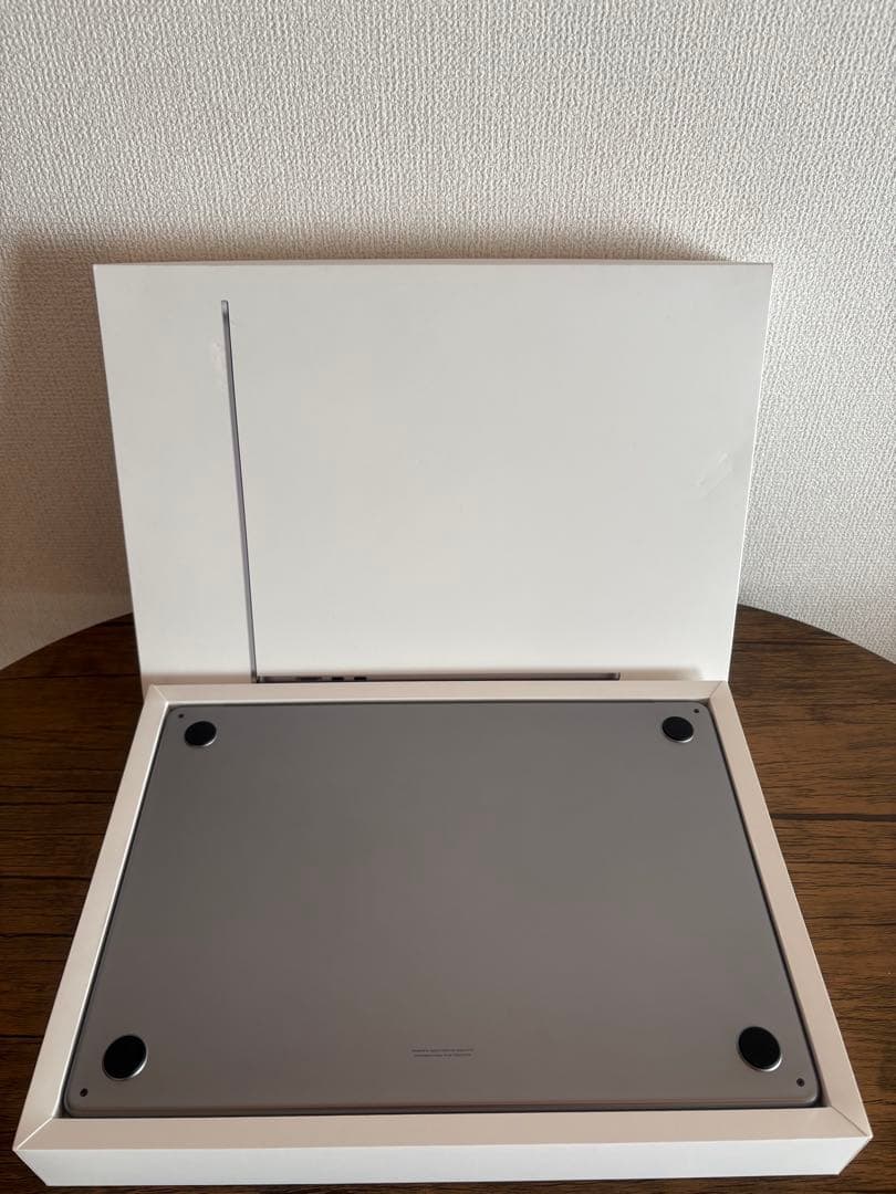 MacBook Air M3 8GB/SSD512GB 15インチ