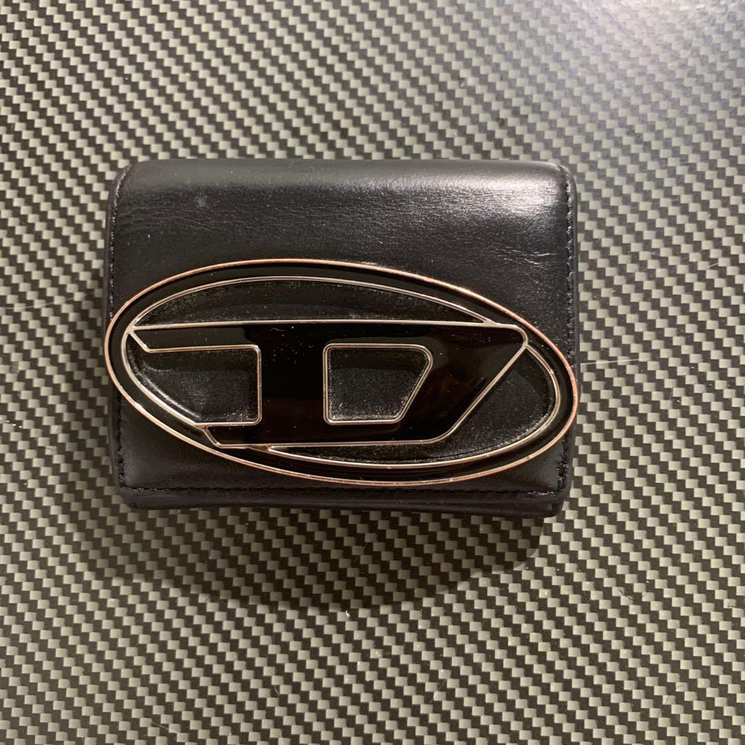 ディーゼル　三つ折り財布