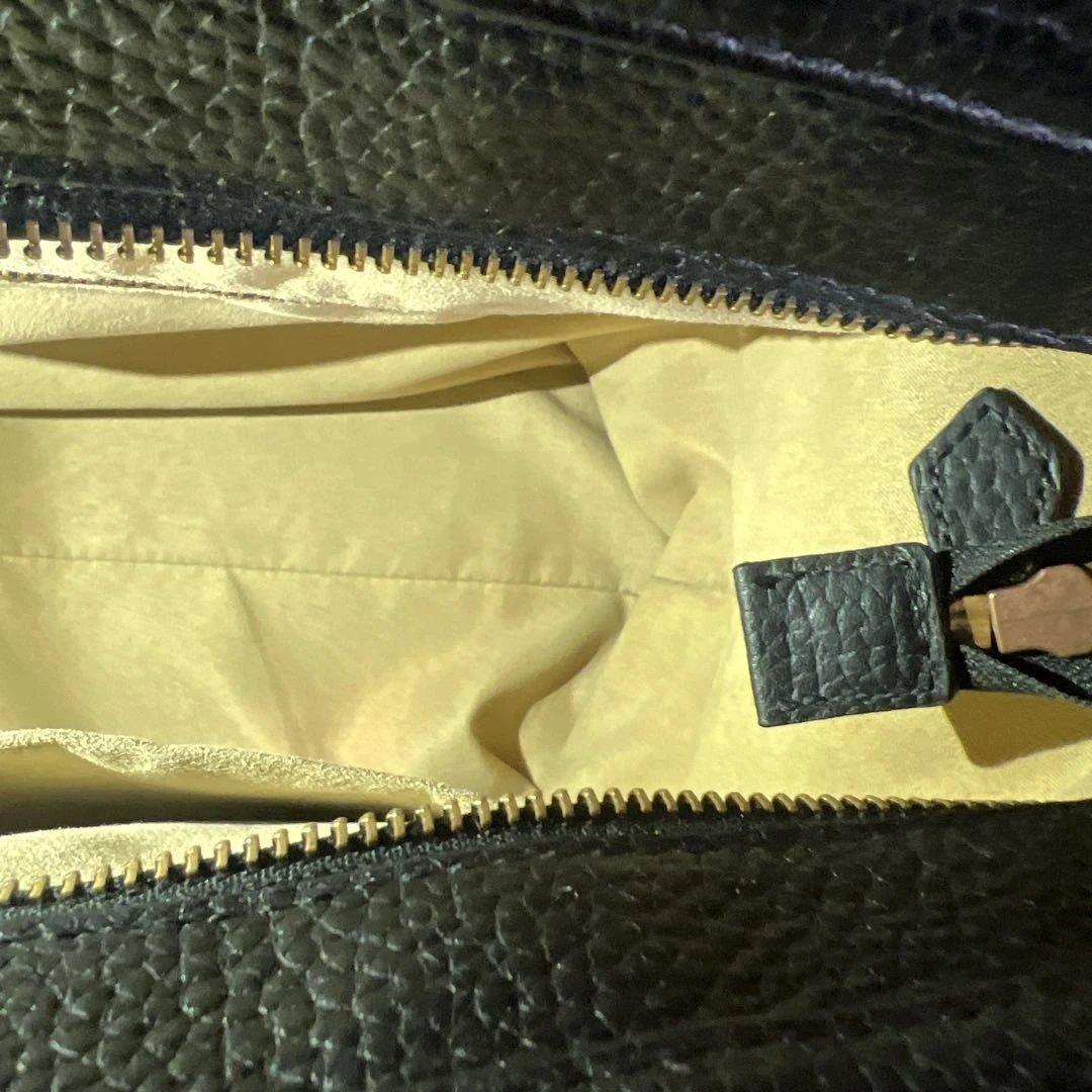 【1/4までセール中】HushTug ハッシュタグ レザートート ブラック