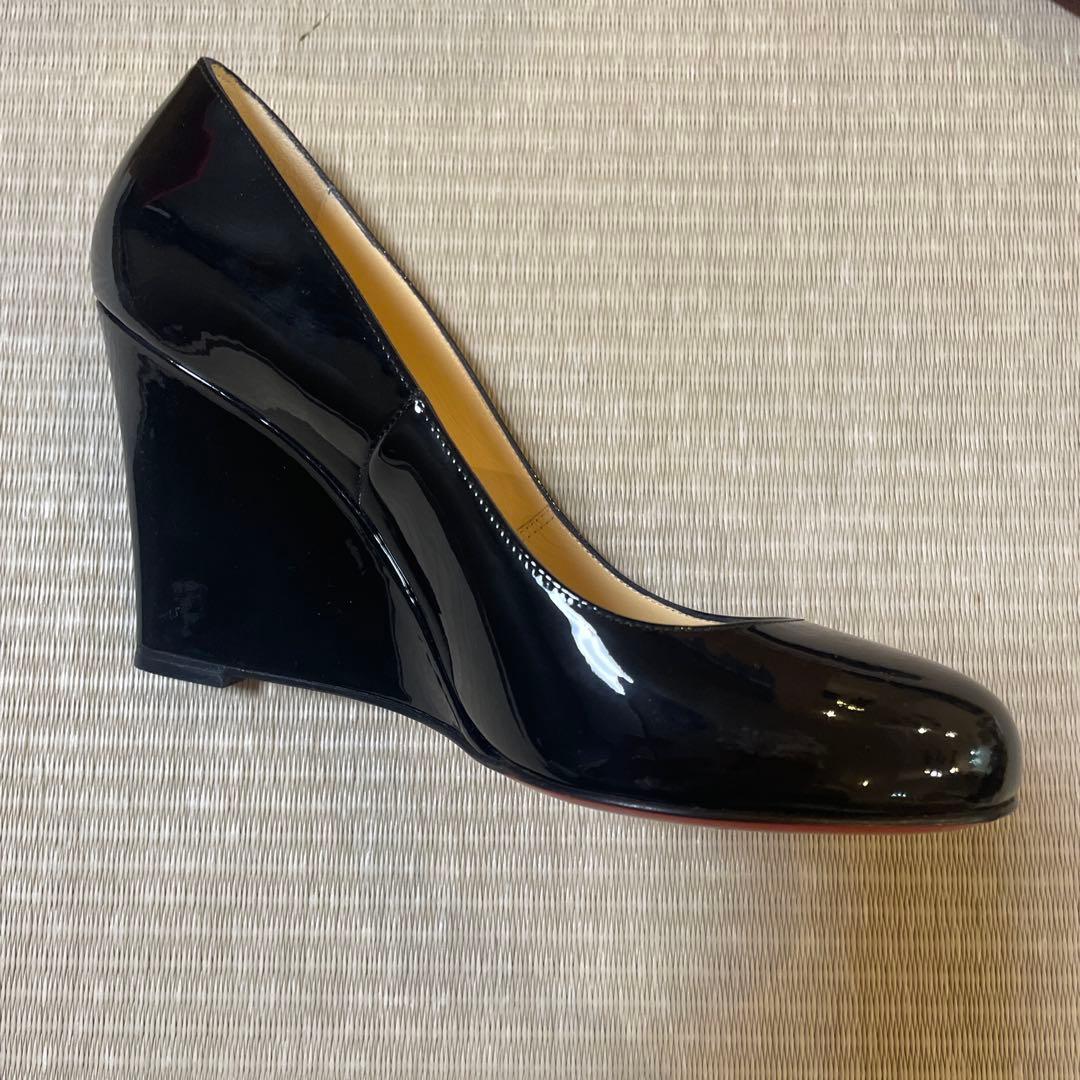 クリスチャン ルブタン パンプス新品