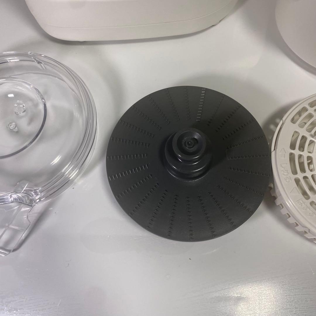 美品✨2023年製 パナソニック フードプロセッサー MK-K82