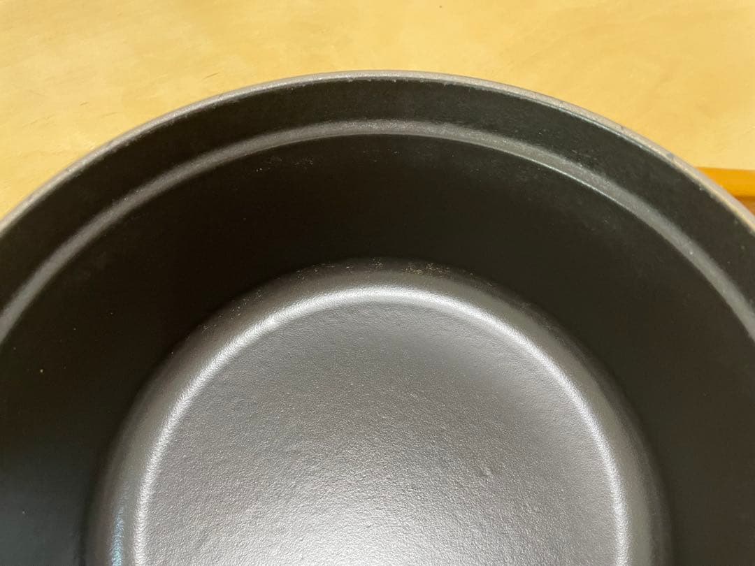 STAUB ストウブ鍋　両手鍋 22cm マスタード