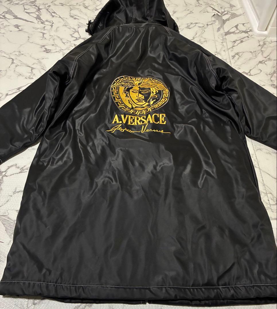 レ*ン様 ★A.VERSACE ベンチコートブラックアウター