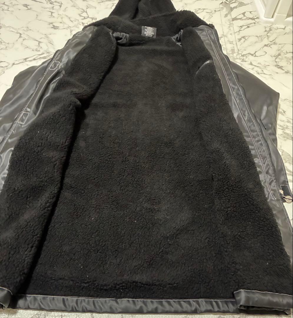 レ*ン様 ★A.VERSACE ベンチコートブラックアウター