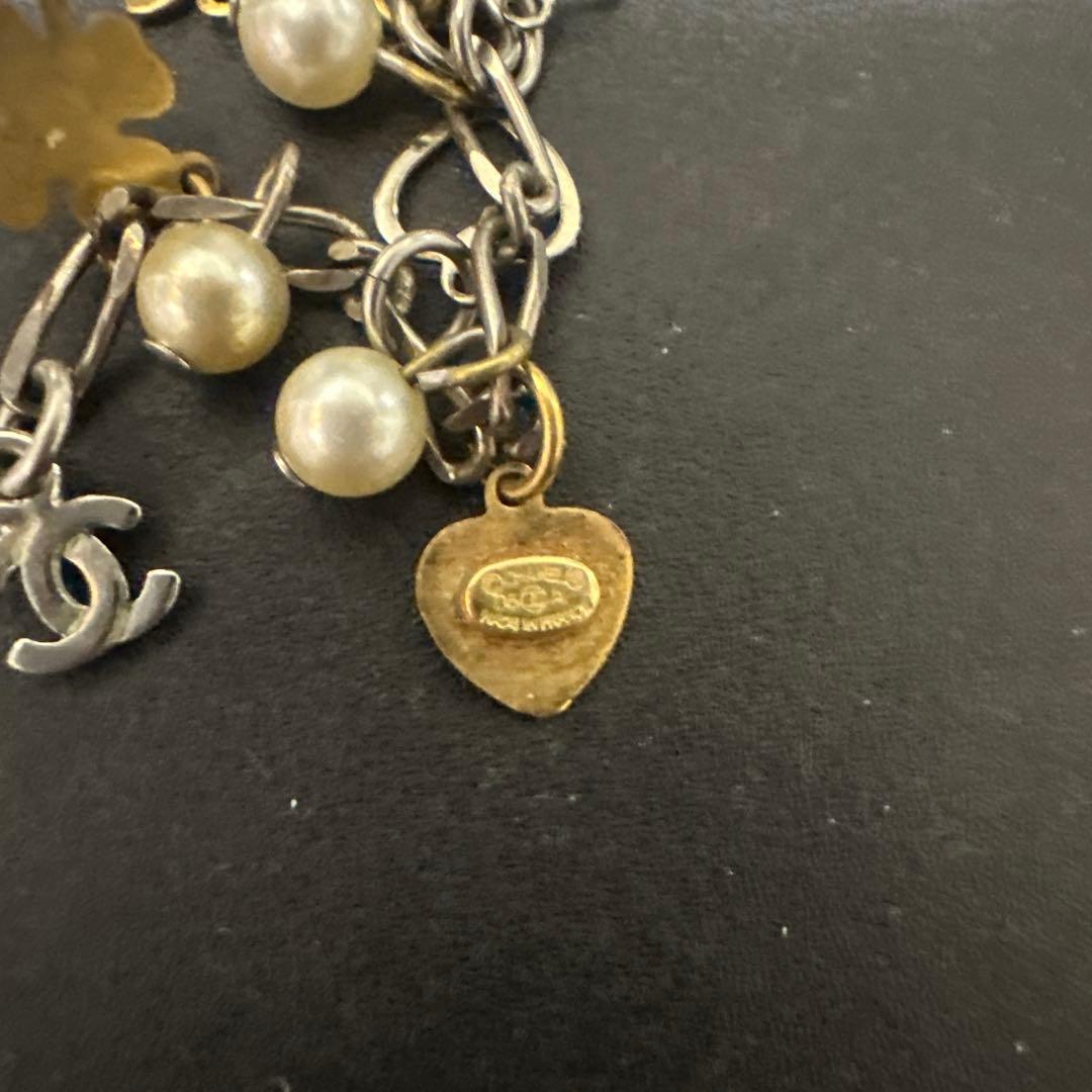 にこさん専用CHANEL チャーム付きピアス