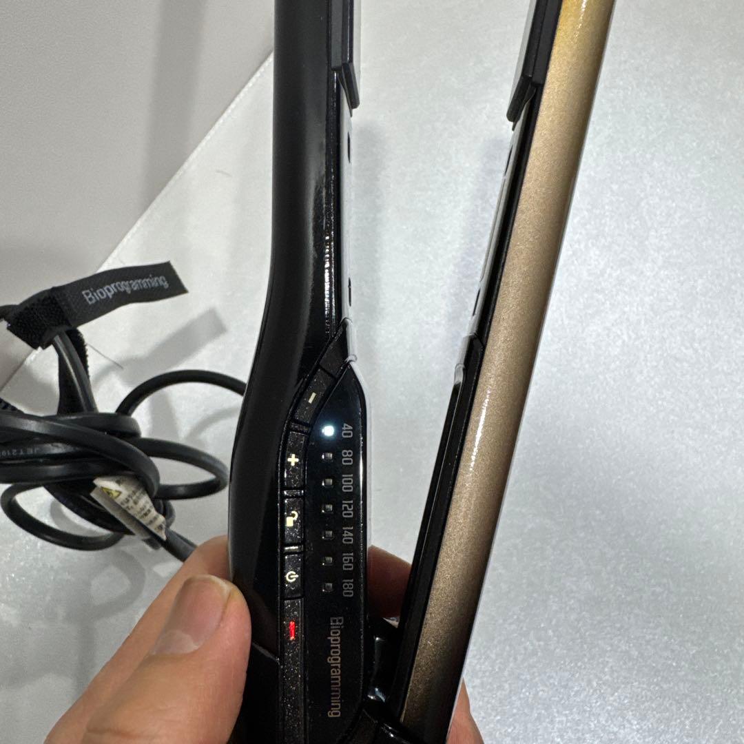 【ジャンク品】リュミエリーナヘアビューロンストレート4D