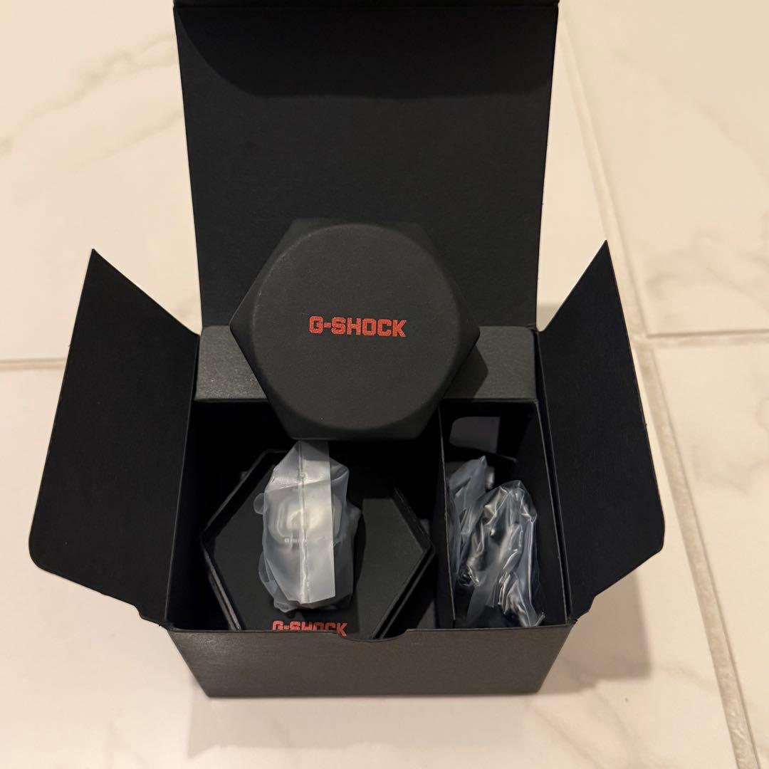 G-SHOCK nano DWN-5600-1JR リングウォッチ　Gショック