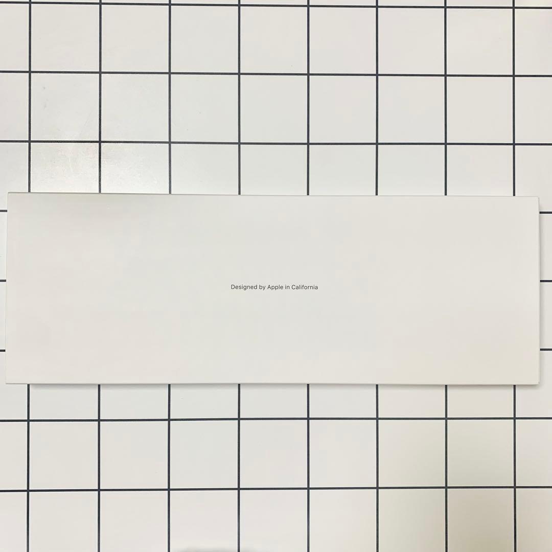 Apple iMac (21.5-inch, 2017) 本体