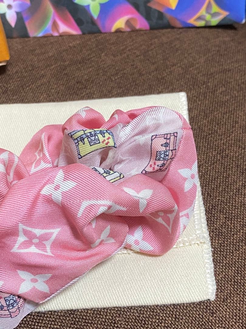 ルイヴィトン シュシュ トロ・シュー　可愛い