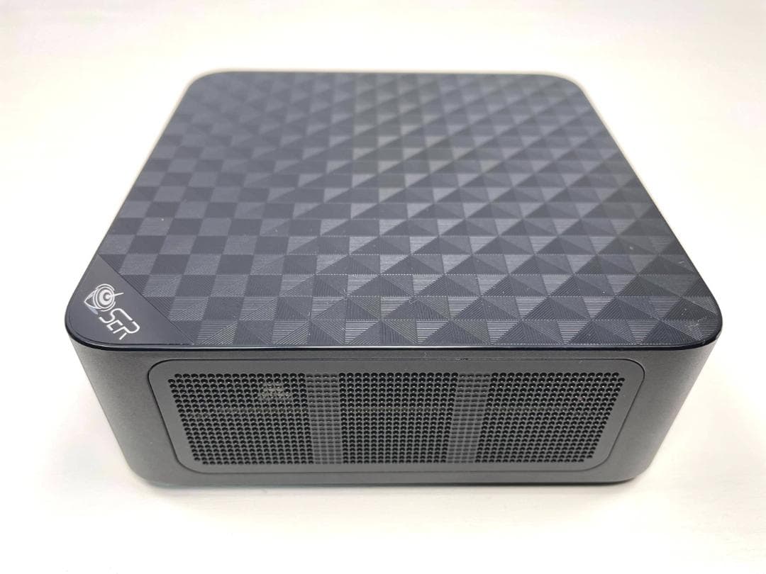 使用短めBeelink SER6 6900HX／Ryzen 9 6900HX