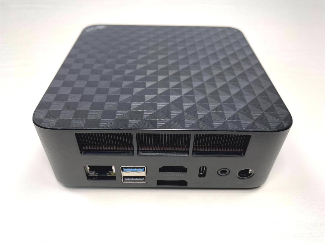 使用短めBeelink SER6 6900HX／Ryzen 9 6900HX