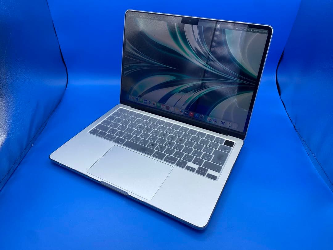 MacBook Air M2 13.6インチ シルバー