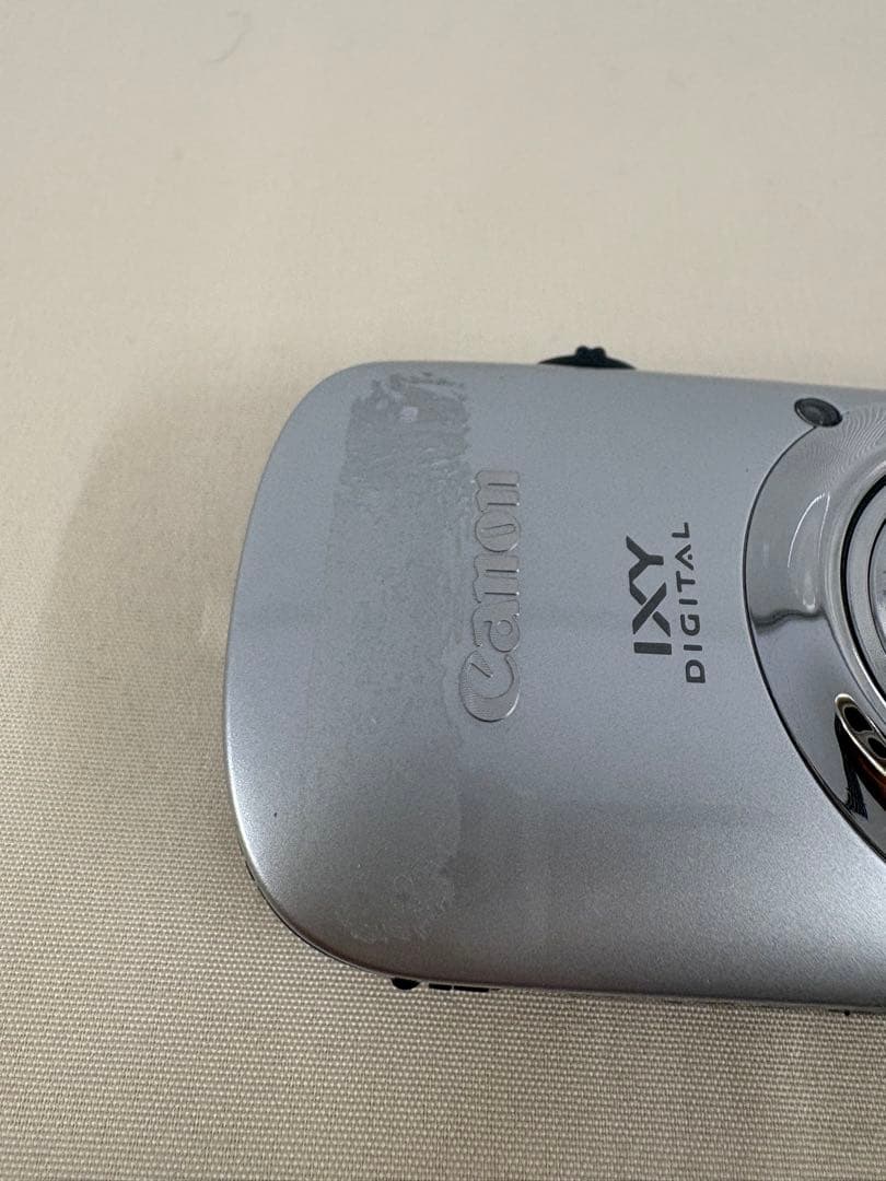 Canon IXY DIGITAL 510 IS 本体と付属品