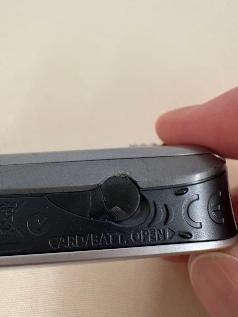 Canon IXY DIGITAL 510 IS 本体と付属品