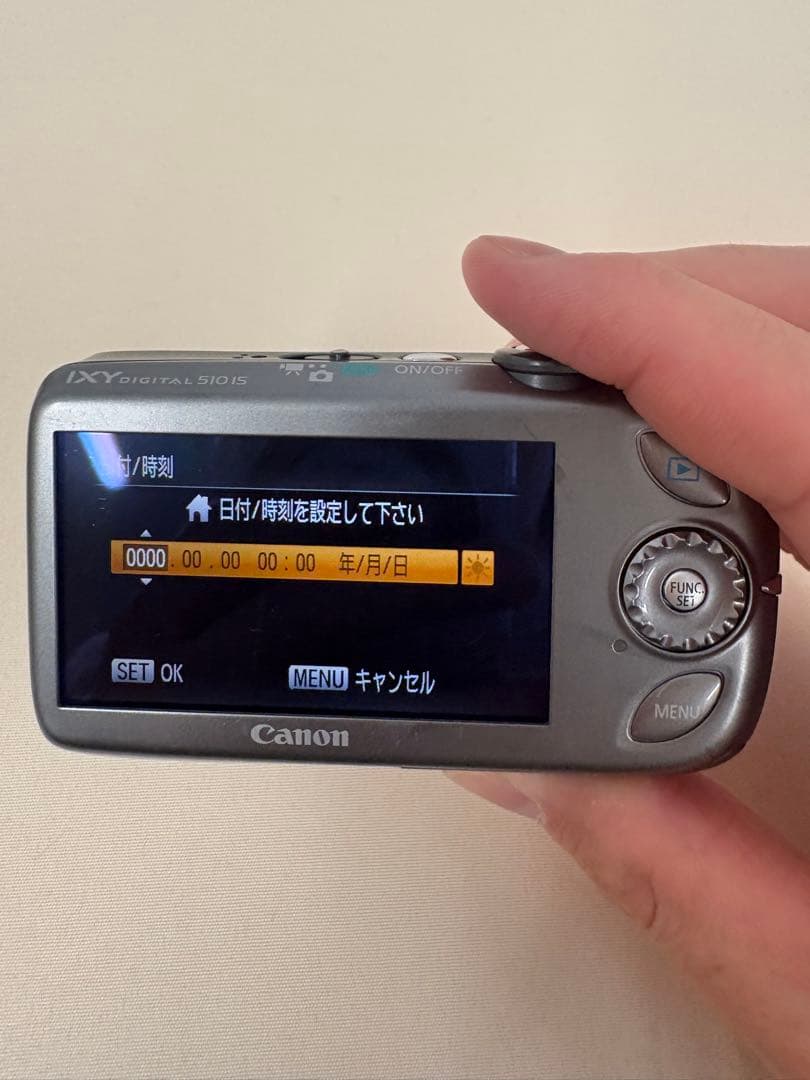 Canon IXY DIGITAL 510 IS 本体と付属品