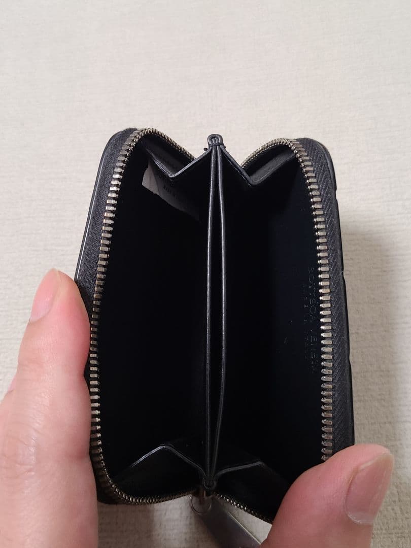 ボッテガヴェネタ ケース　ラウンドジップ　ミニ財布