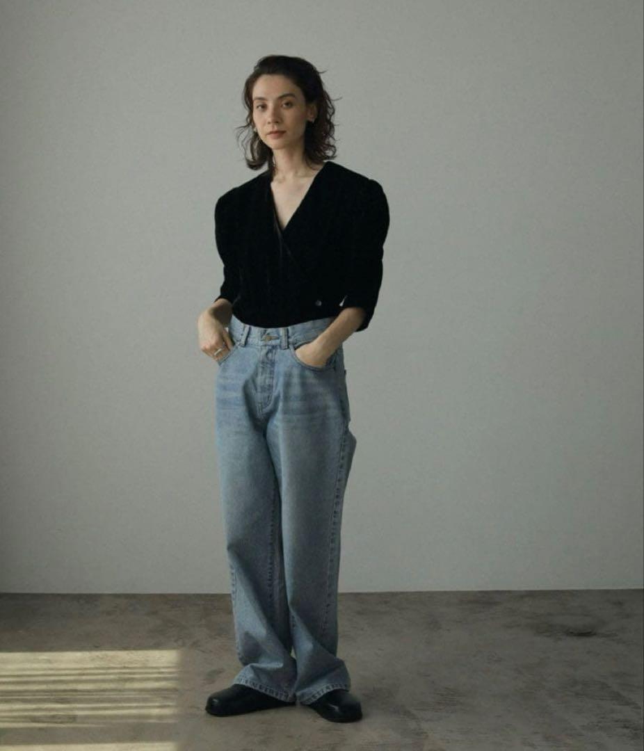 anuke アンヌーク　Gather Velour Blouse