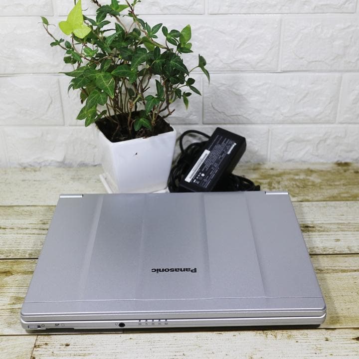 美品 レッツノート cf-sv1 RAM16GB 11世代 i5 Office