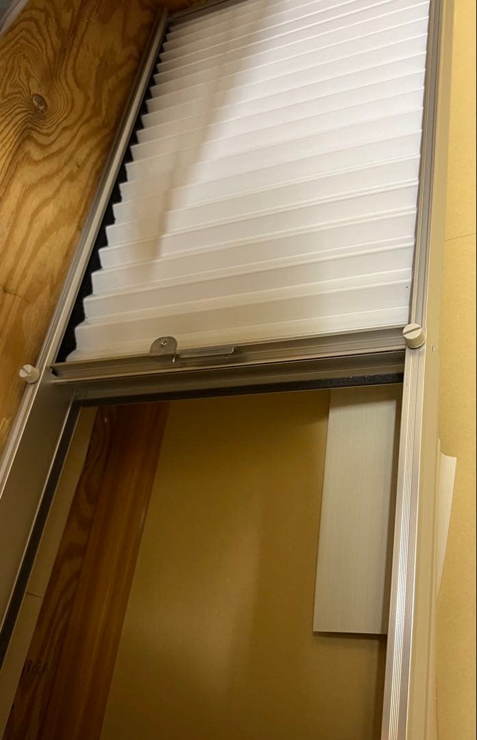 美品CORONA窓用エアコン CW-F1624R 2024年製