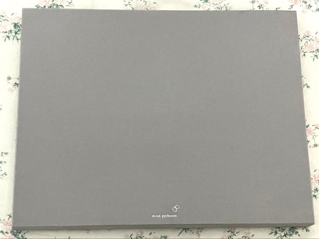minä perhonen ミナペルホネン　トレー　セット　箱1つ付き
