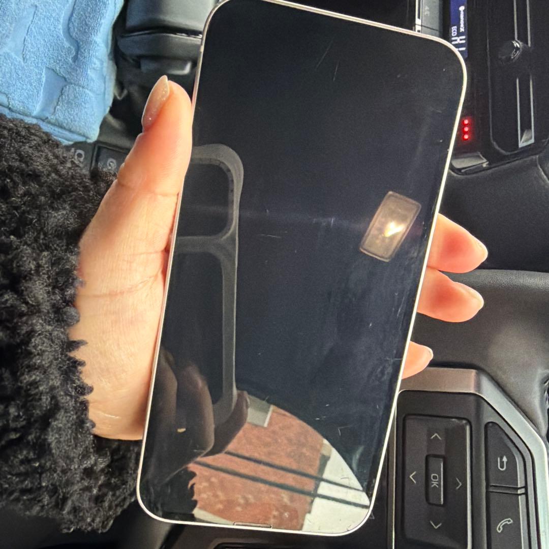 Apple iPhone 13 ピンク本体