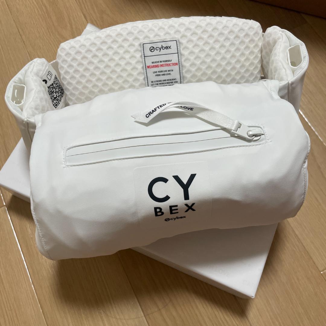 プロフ必須 新品・未使用＊ベビーキャリア「cybex」 《箱付き》白