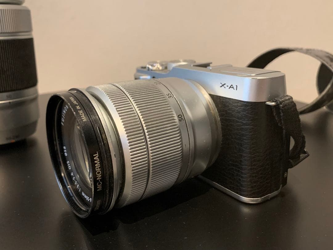 Fujifilm 富士フィルム　X-A1 ミラーレス一眼