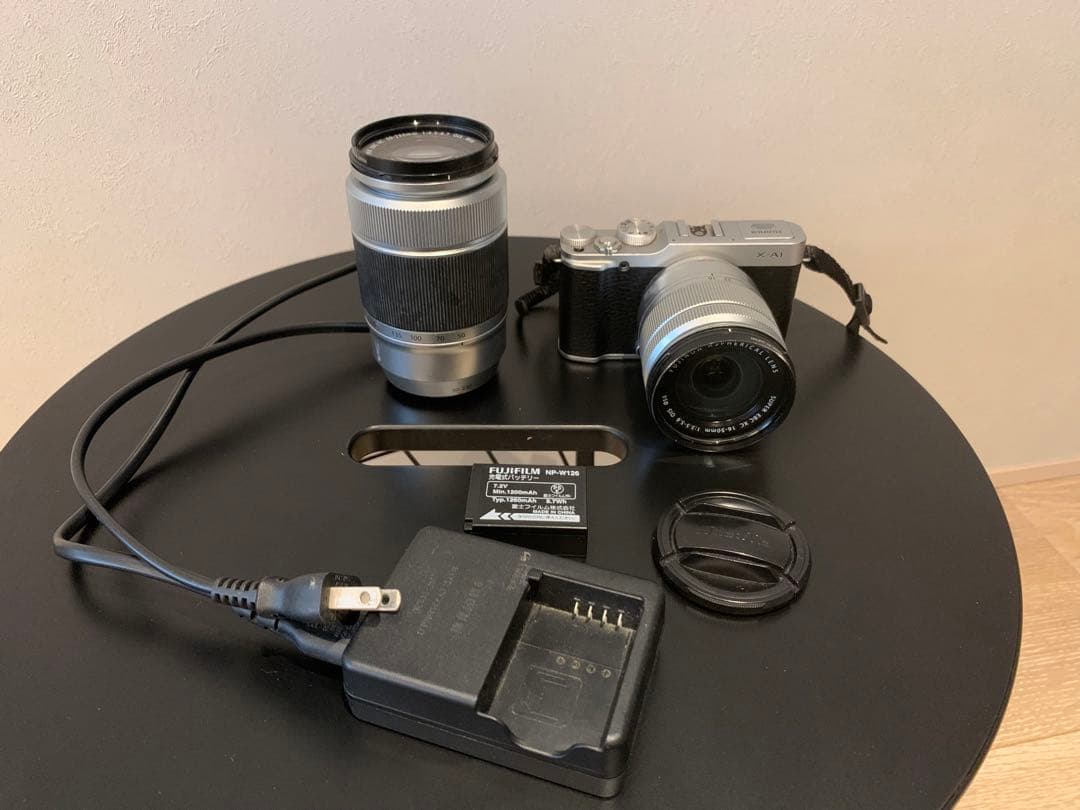 Fujifilm 富士フィルム　X-A1 ミラーレス一眼