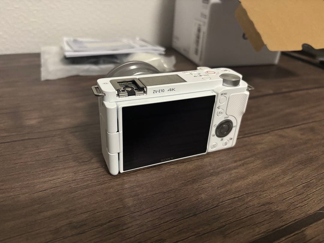 SONY ZV-E10 LW ボディ ホワイト パワーズームレンズ