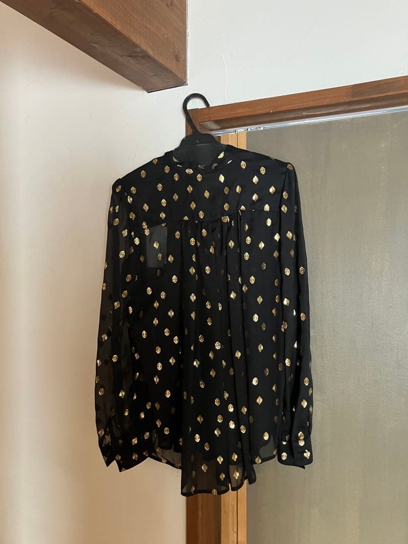 グレースコンチネンタルボウタイブラウス金箔ラメプリント新品未使用GRACE